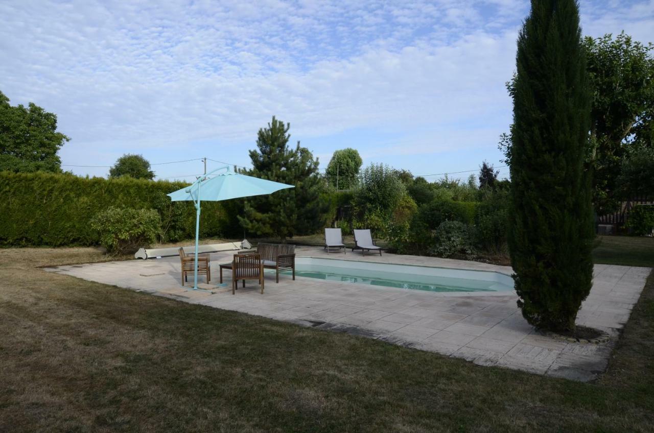 Gite De La Pature Le Thuit-Simer Esterno foto