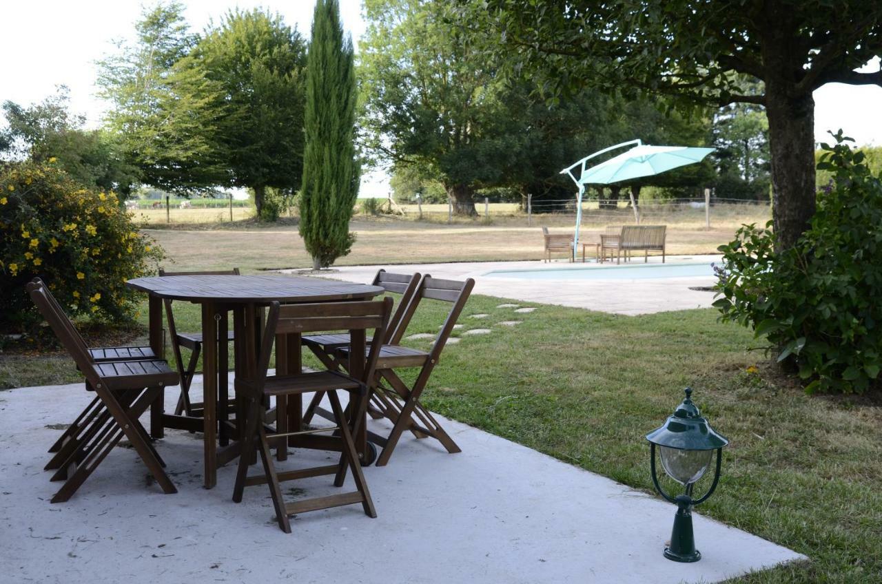 Gite De La Pature Le Thuit-Simer Esterno foto